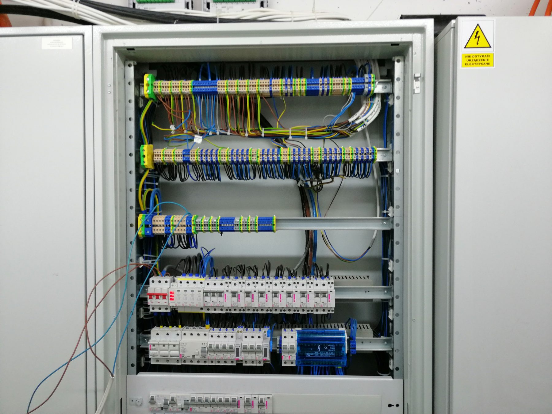 Rozdzielnica elektryczna wykonana przez Elektro Fabriq