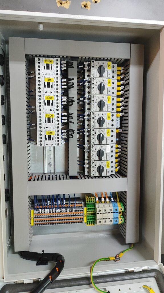 Realizacja Elektro Fabriq